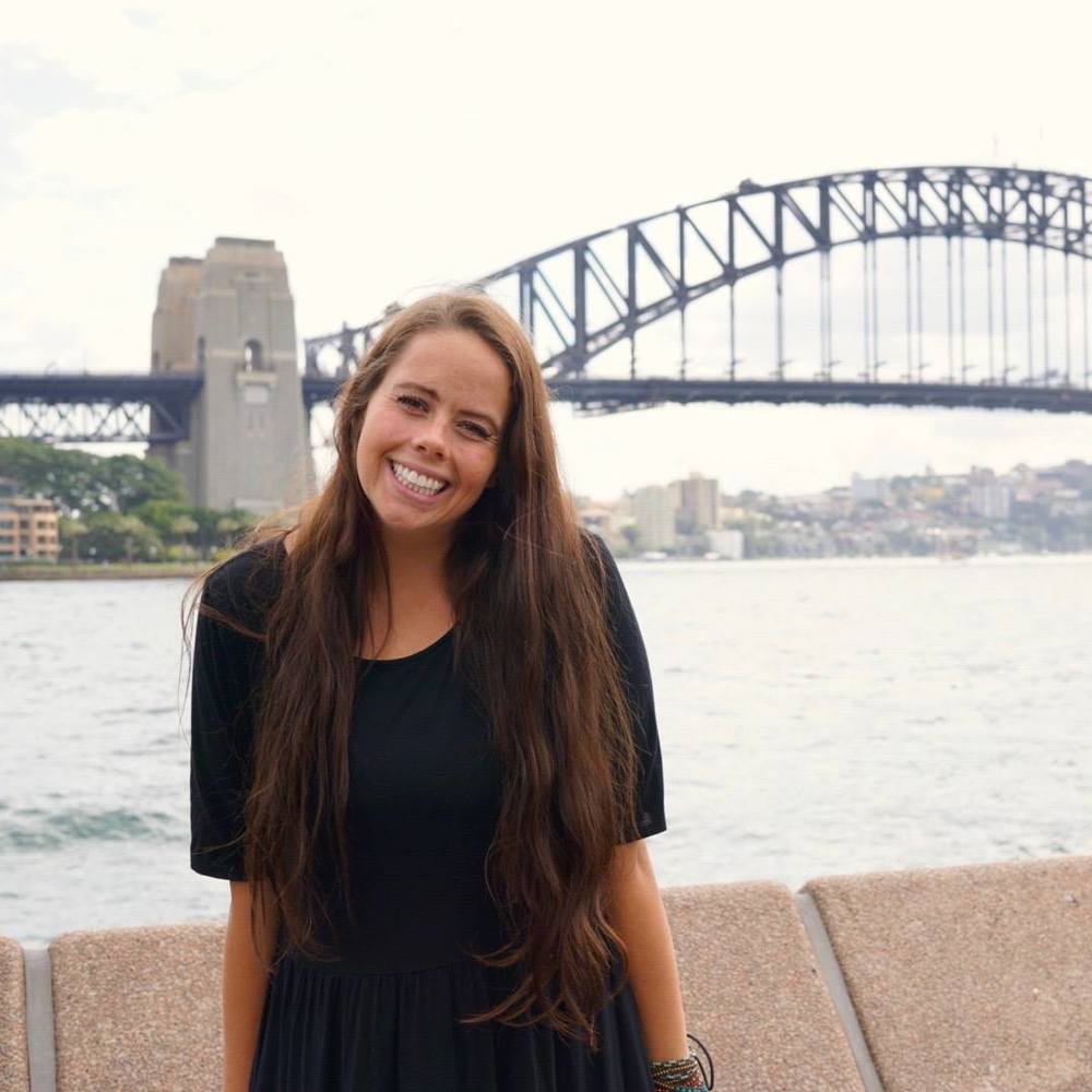 Meet your Posher, Holly